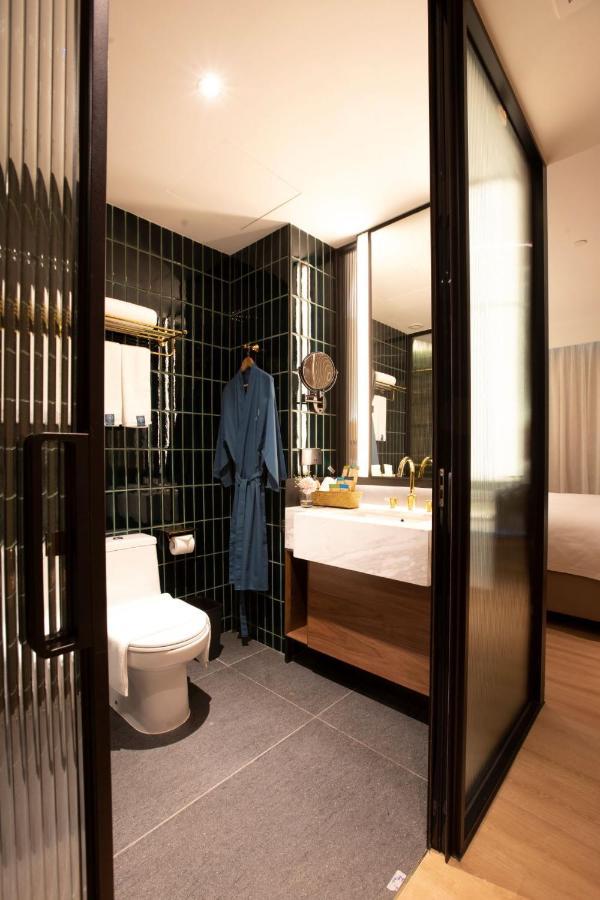 The Luma Hotel, A Member Of Design Hotels コタキナバル エクステリア 写真